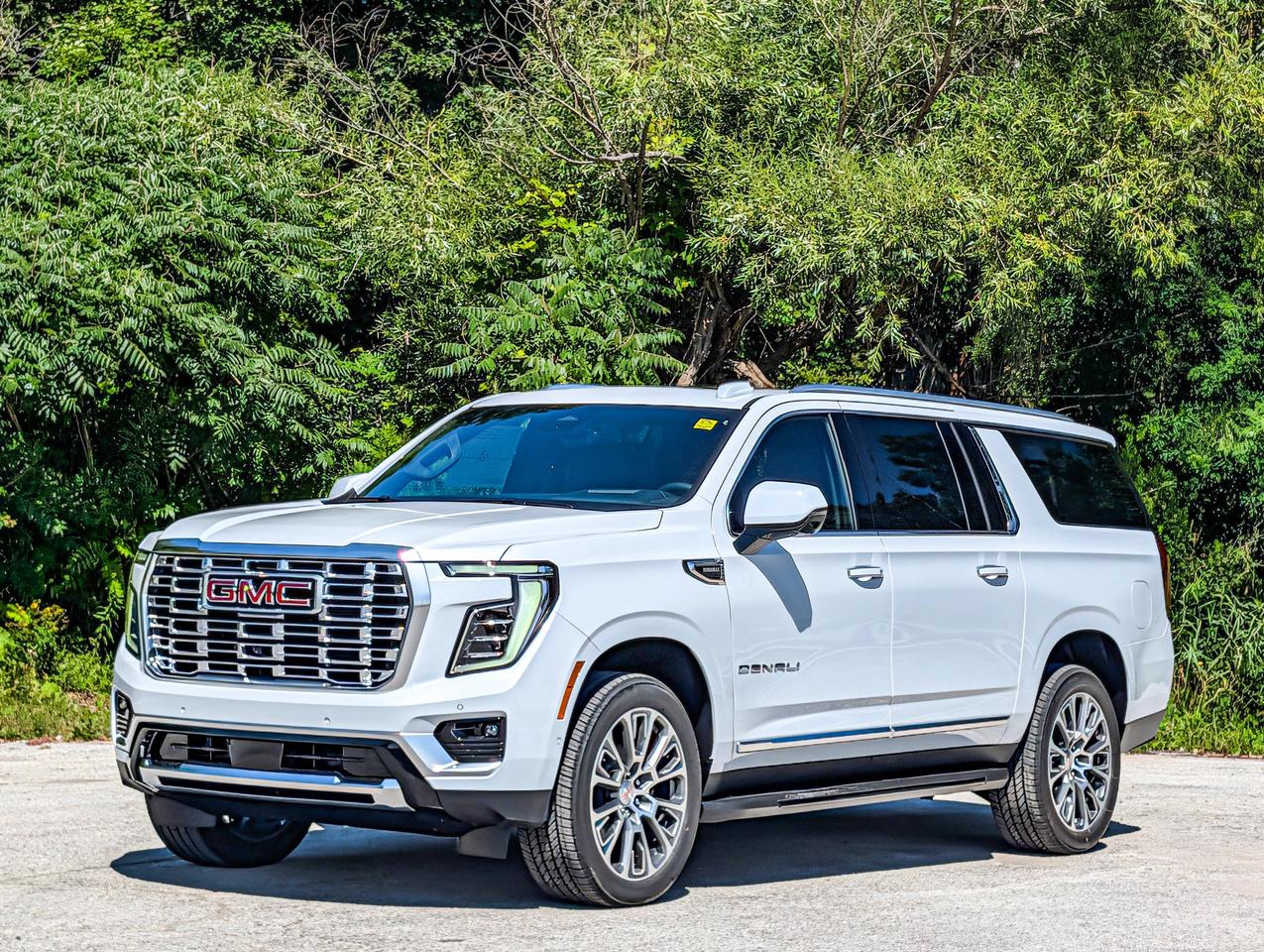 2026 GMC Yukon XL Denali Photo