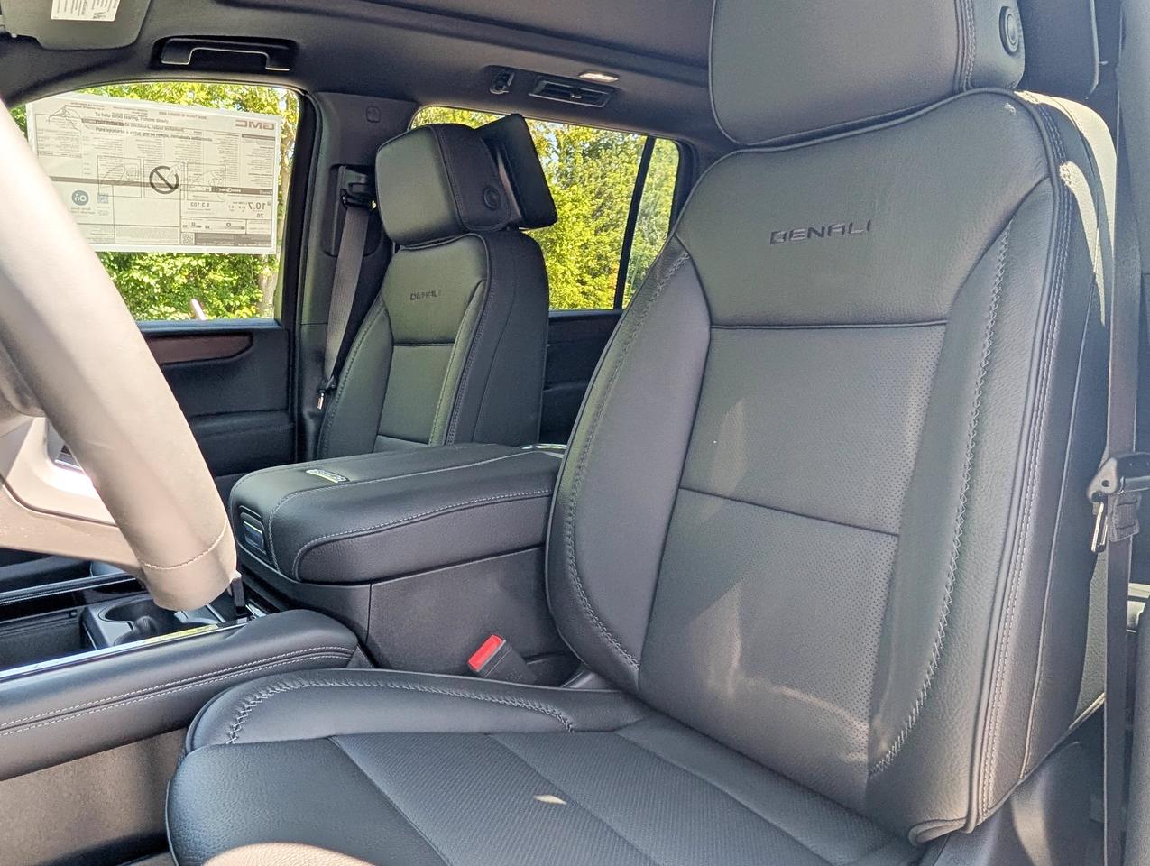 2026 GMC Yukon XL Denali Photo