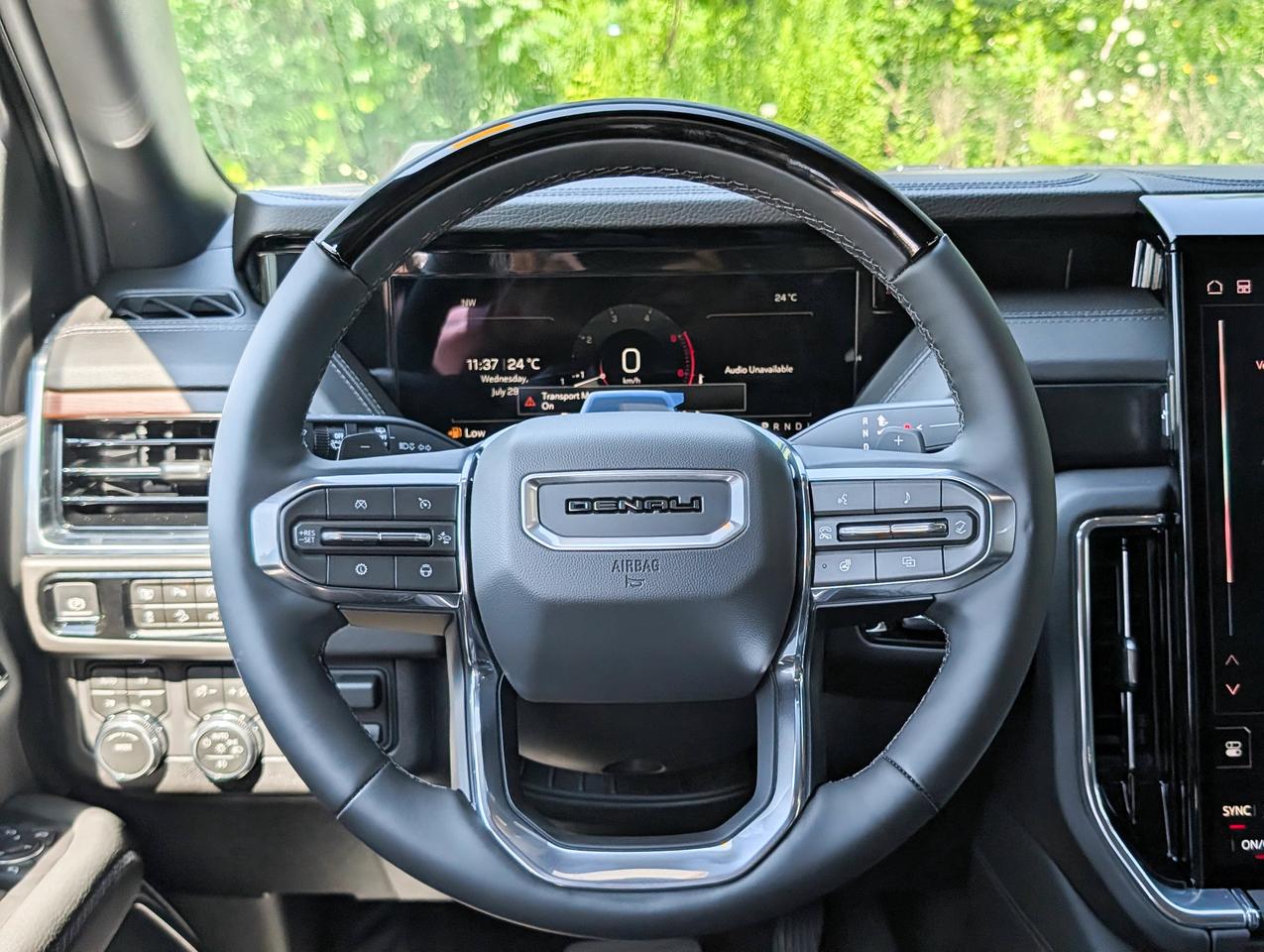 2026 GMC Yukon XL Denali Photo