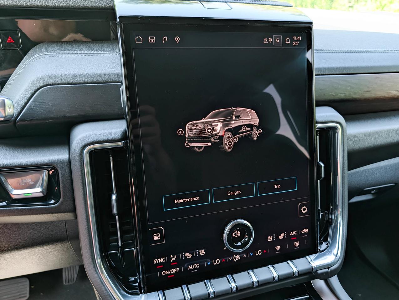 2026 GMC Yukon XL Denali Photo