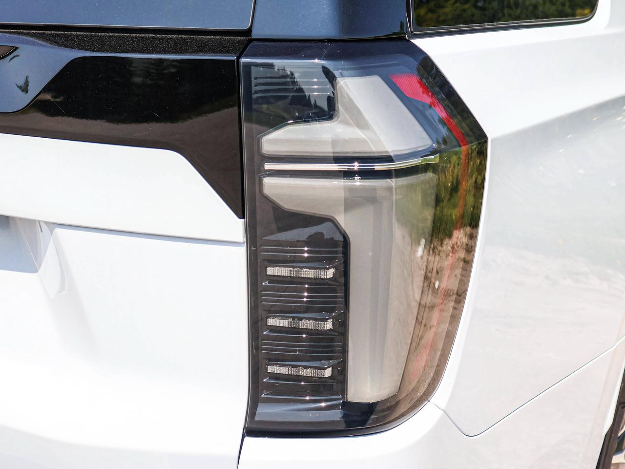 2026 Chevrolet Tahoe HIGH COUNTRY Photo