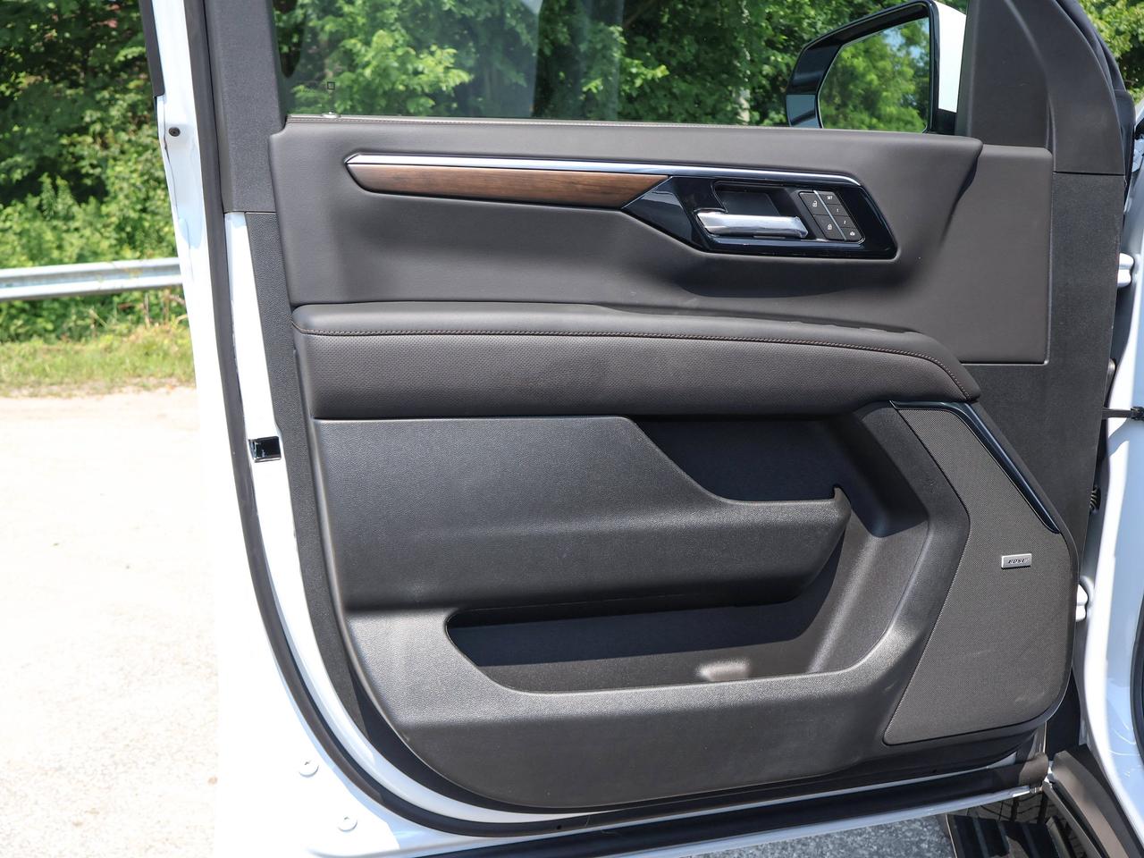 2026 Chevrolet Tahoe HIGH COUNTRY Photo
