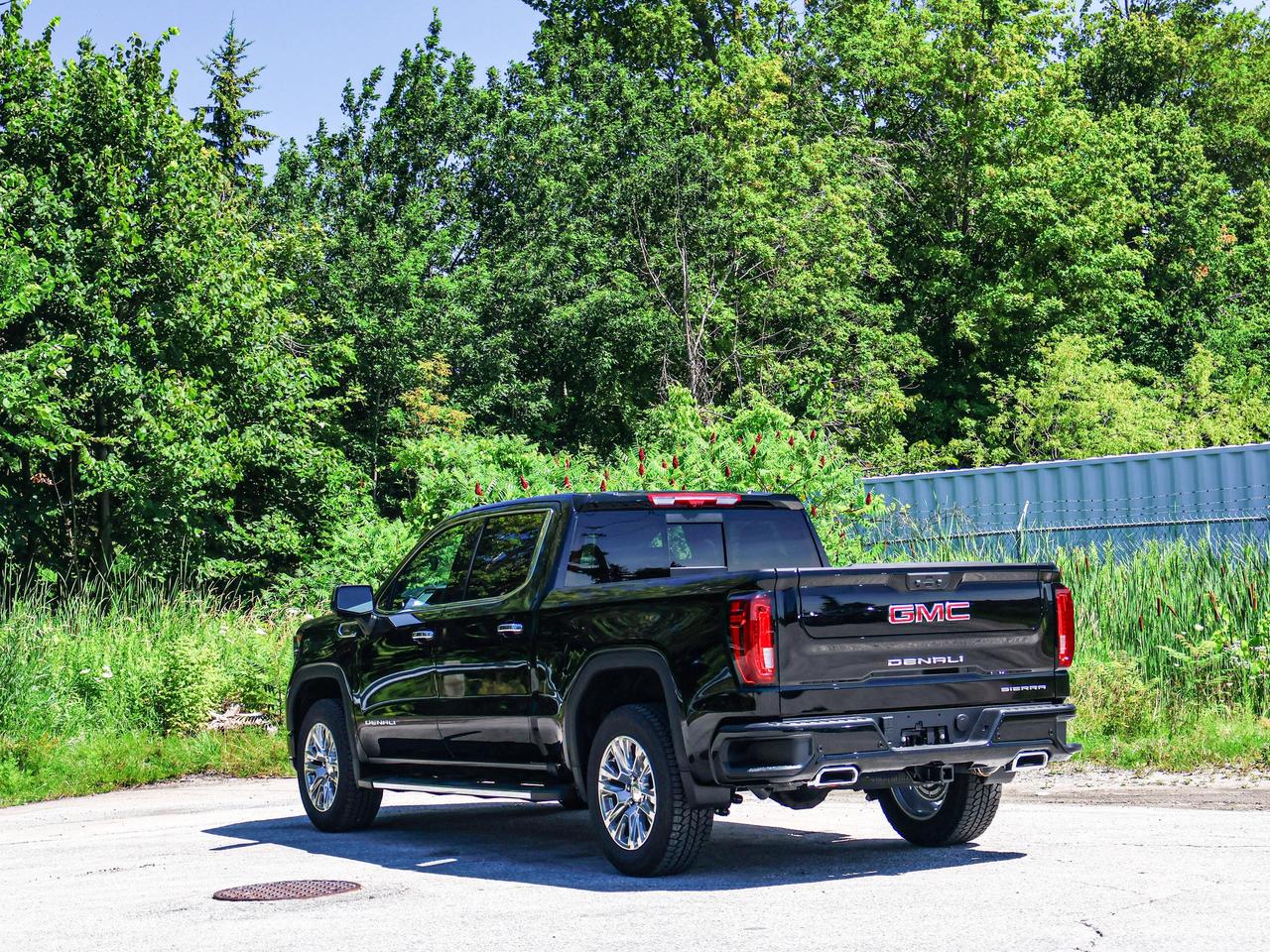 2026 GMC Sierra 1500 Denali Photo