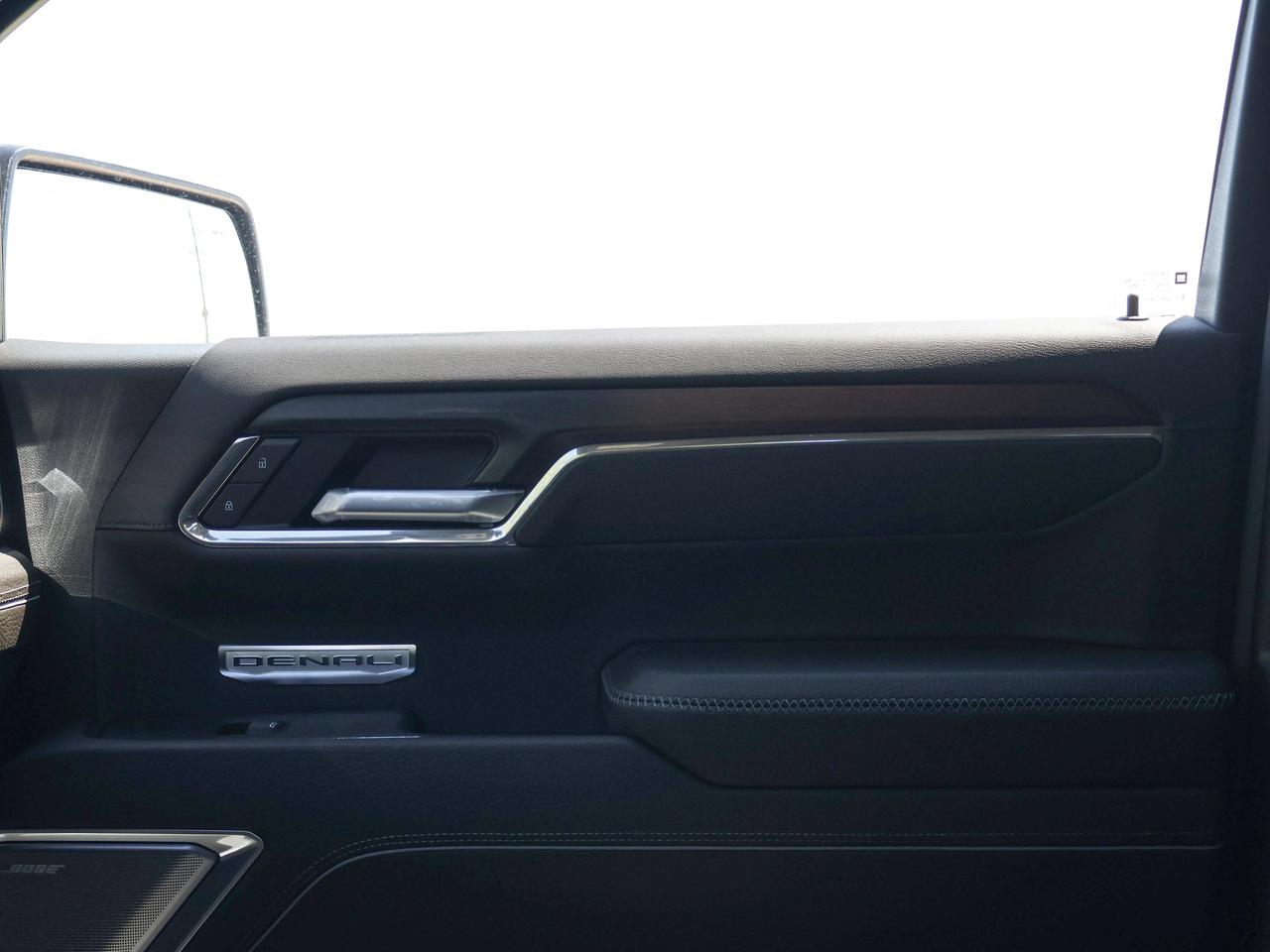 2026 GMC Sierra 1500 Denali Photo