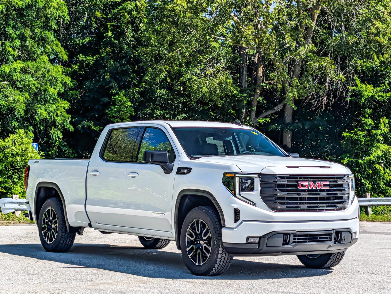 2026 GMC Sierra 1500 ELEVATION Photo