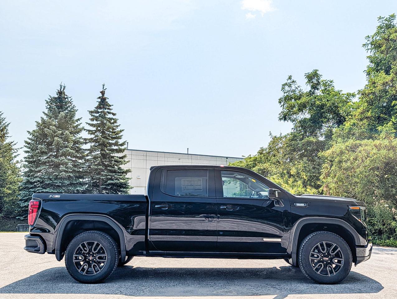 2026 GMC Sierra 1500 ELEVATION Photo