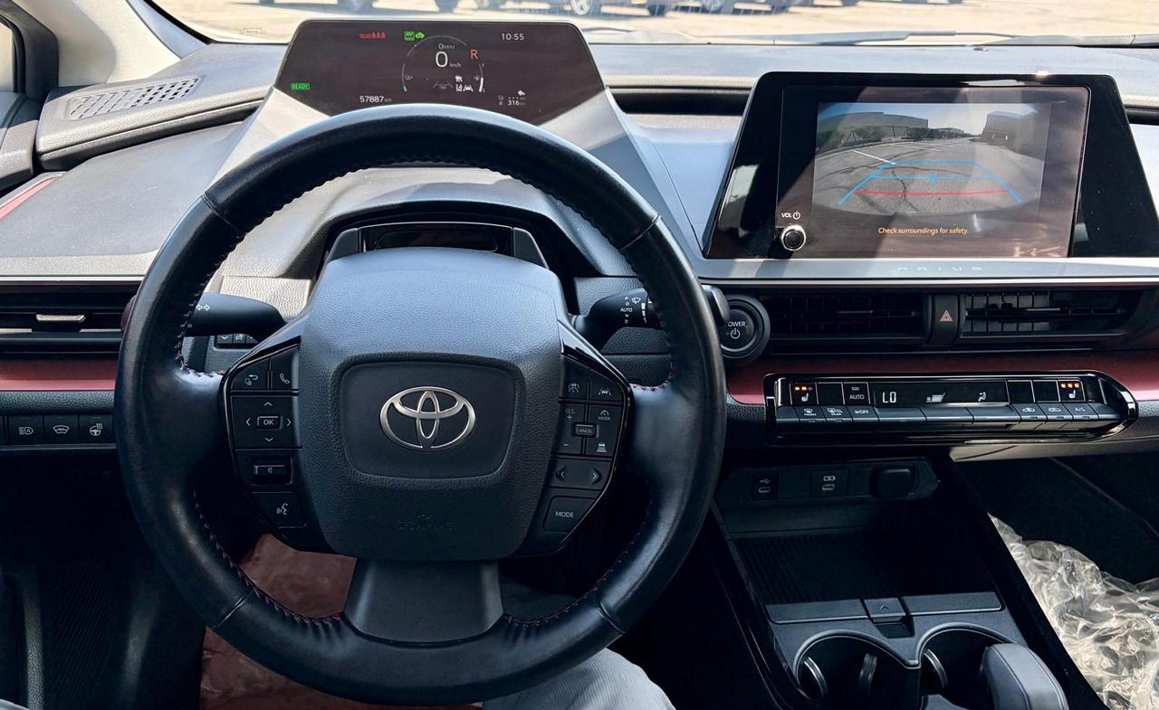 2023 Toyota Prius Prime SE - Photo #11