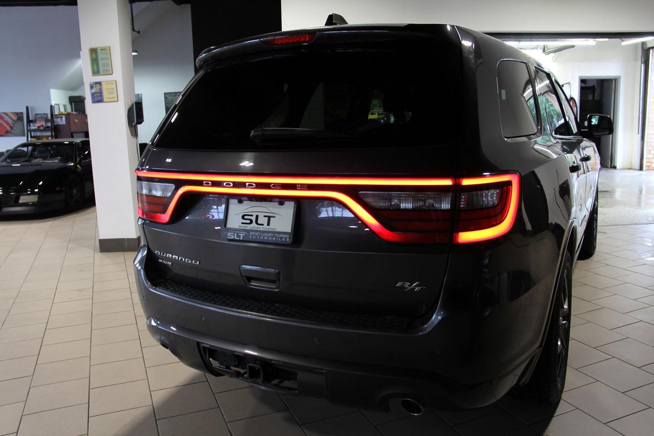 2016 Dodge Durango R/T Photo3