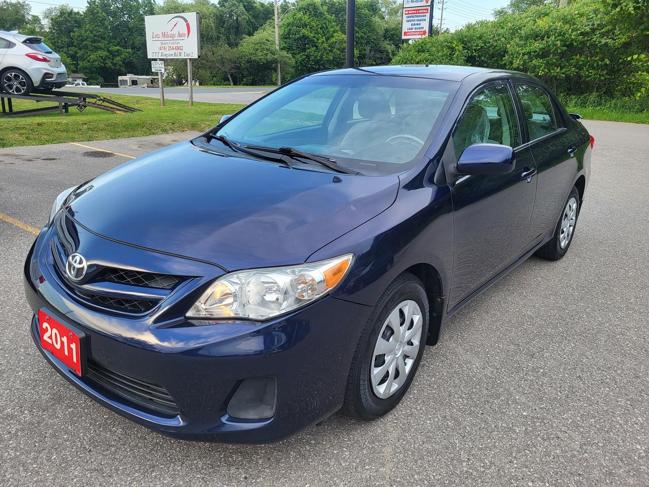 2011 Toyota Corolla CE Photo
