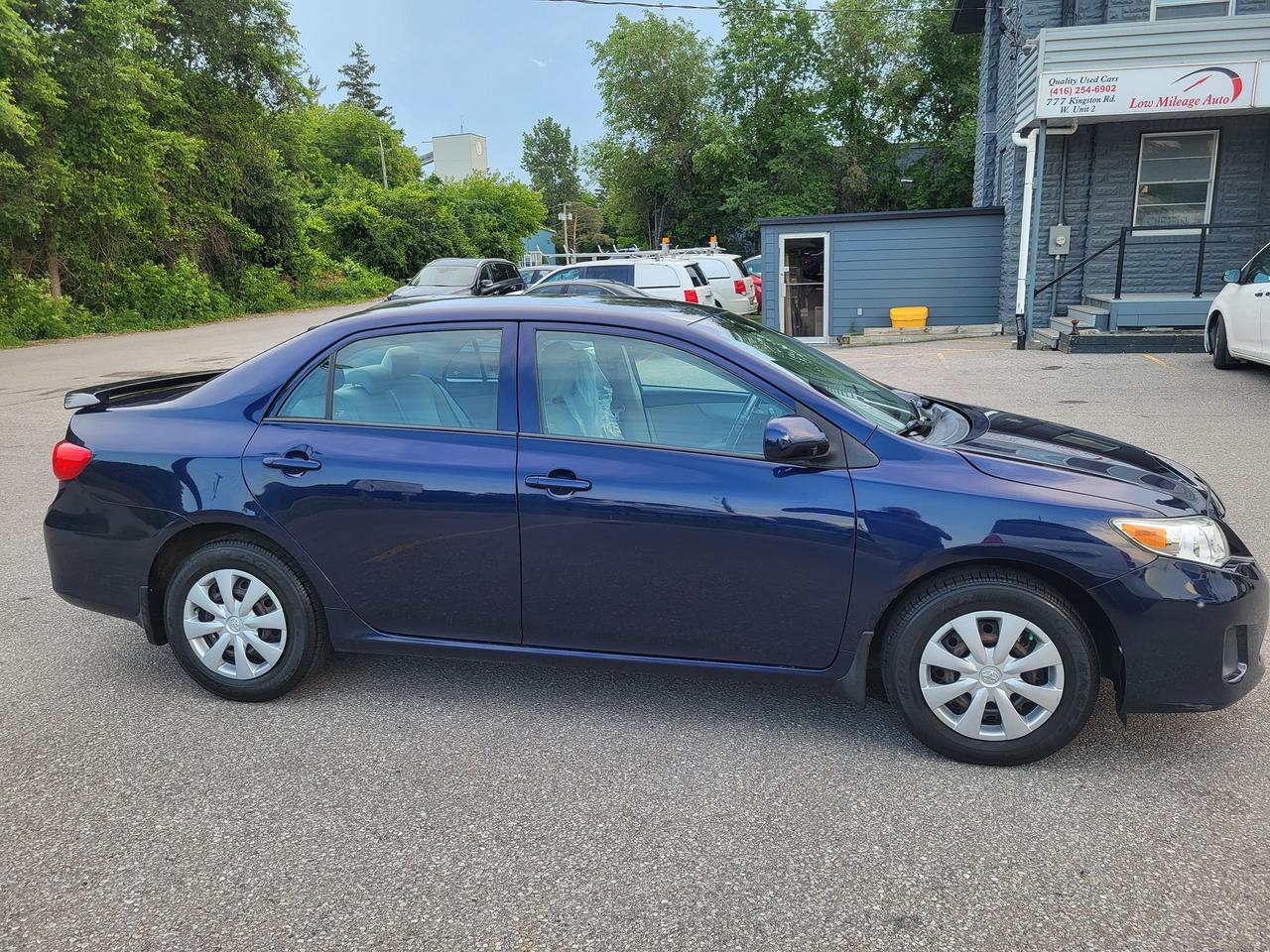 2011 Toyota Corolla CE Photo