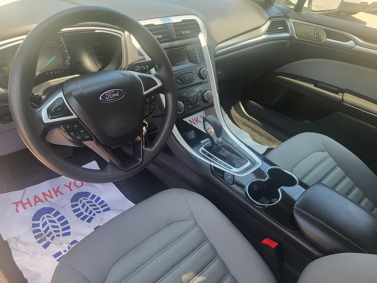 2014 Ford Fusion S Hybrid Photo