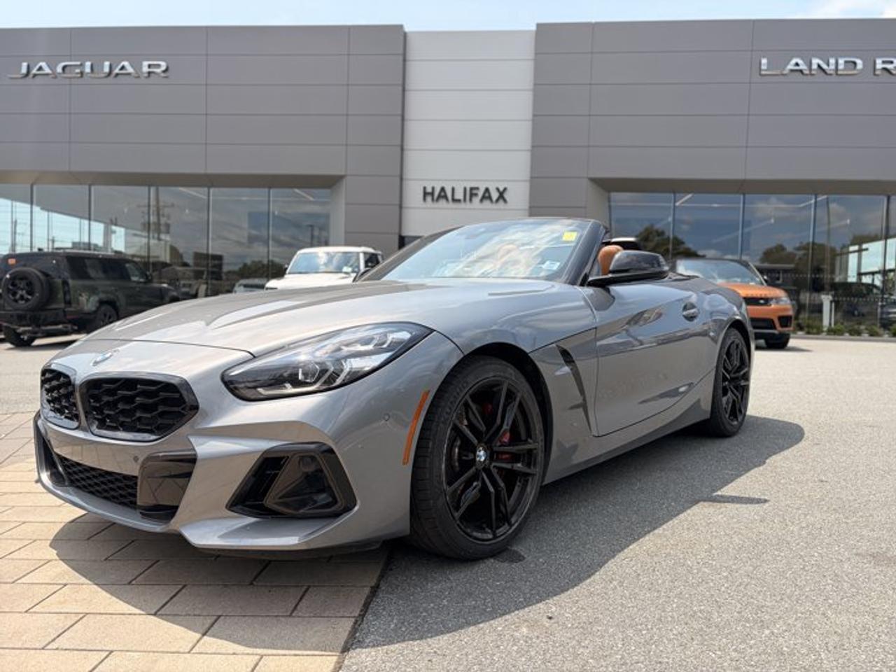 Two Seaters, sDrive30i Roadster, 8-Speed Automatic w/OD, Intercooled Turbo Premium Unleaded I-4 2.0 L/122