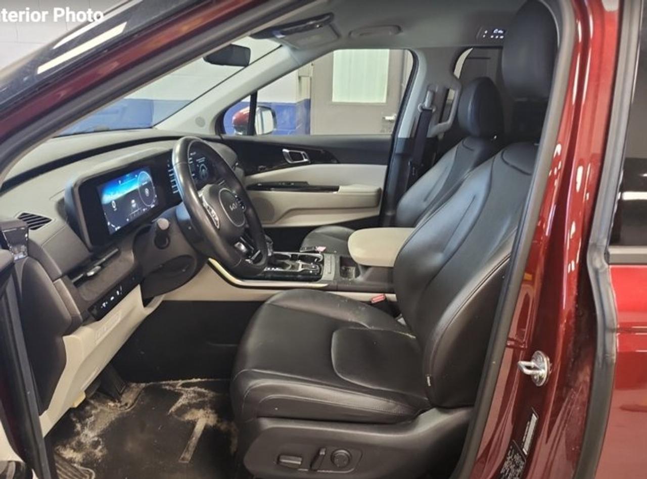 2022 Kia Carnival EX+ | Leather | Nav | 360 Camera | Heated Wheel + Seats | Power Sliding Doors + Hatch + Seat & More! Photo2