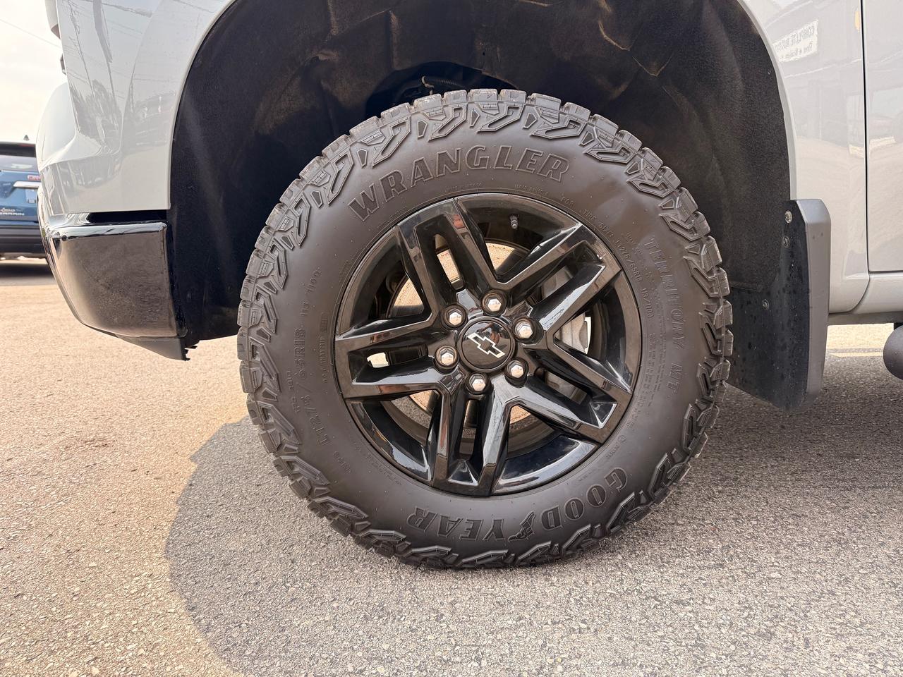 2024 Chevrolet Silverado 1500 Custom Trail Boss Photo
