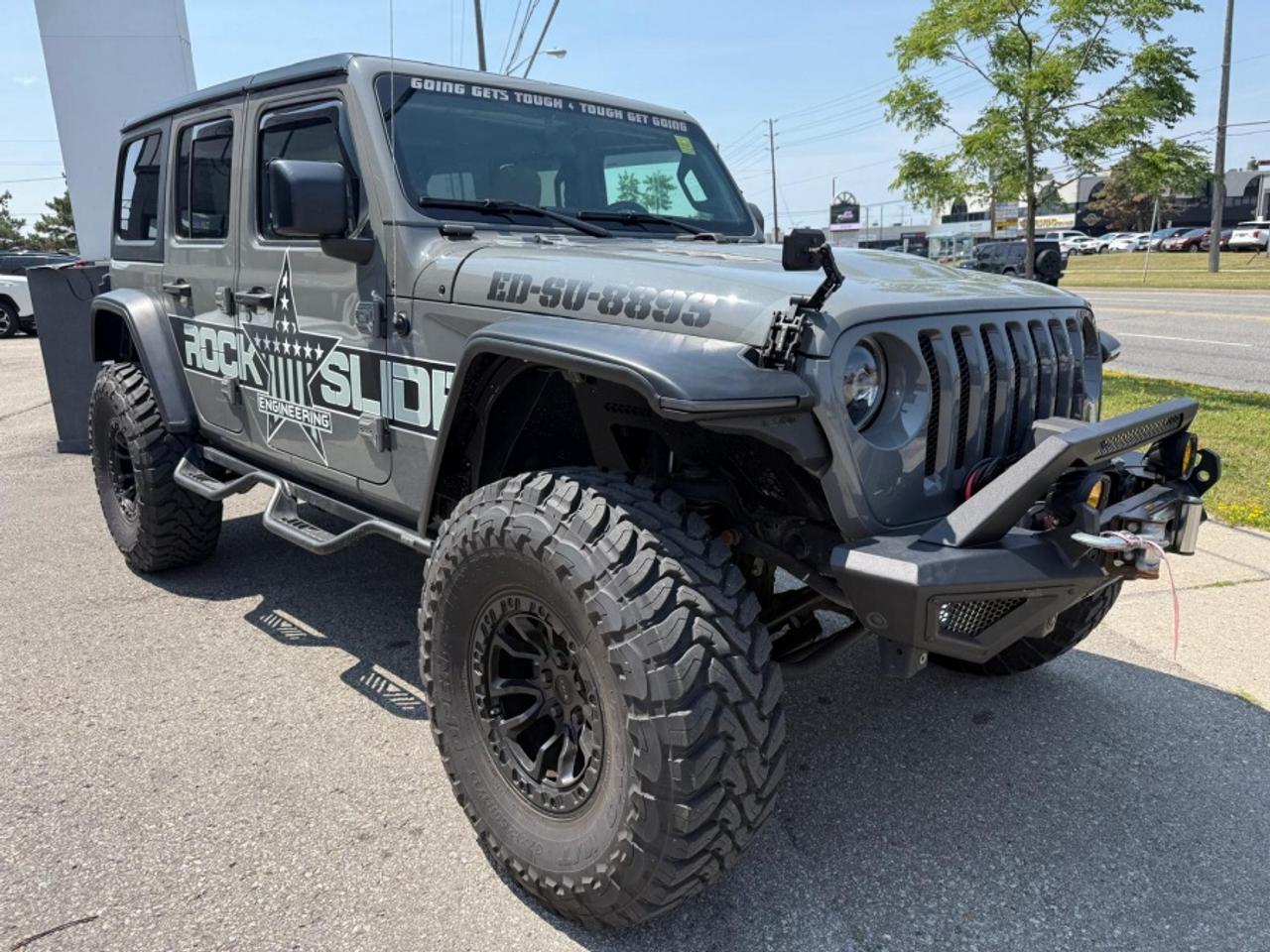 2023 Jeep Wrangler WILLYS 4 DOOR 4X4/ EXTRA UPGRADE/ LOW KM Photo