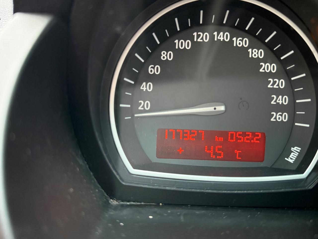 2010 BMW X3 28i Photo
