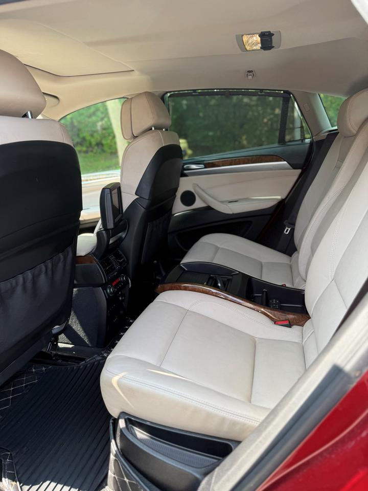 2009 BMW X6 35i Photo