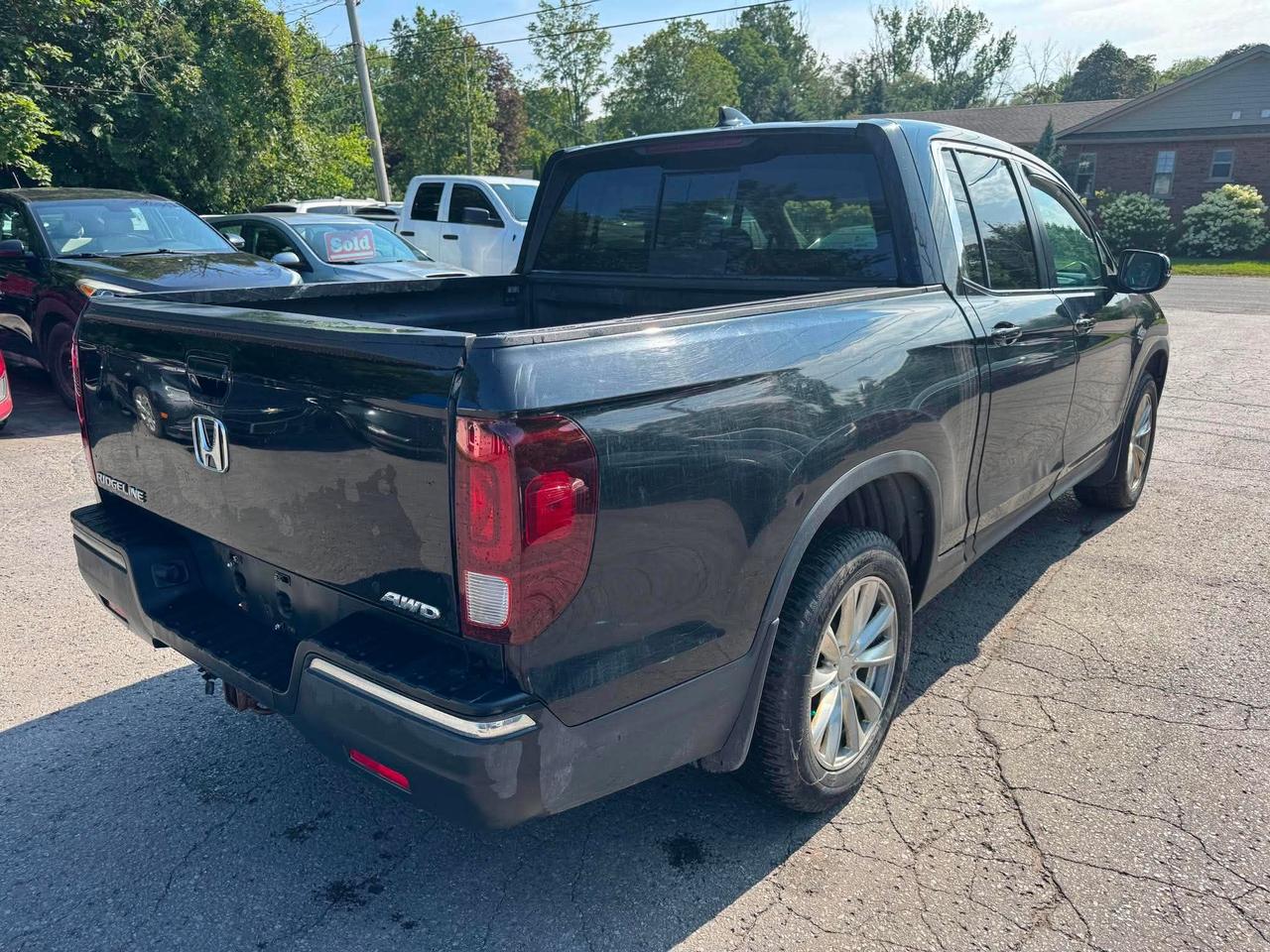 2017 Honda Ridgeline 4WD Crew Cab LX - Photo #7