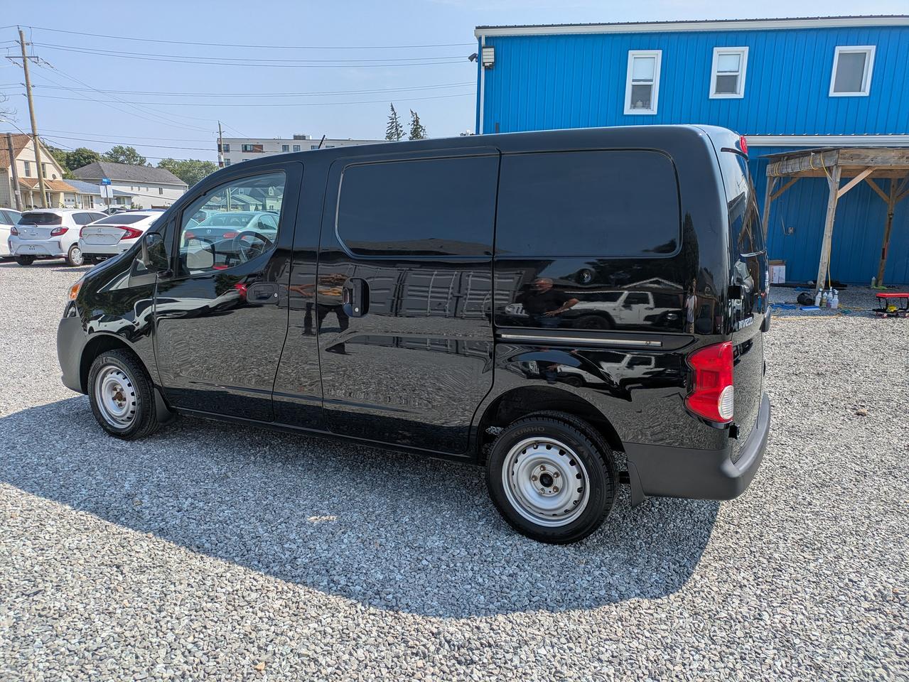 2019 Nissan NV200 S Photo2