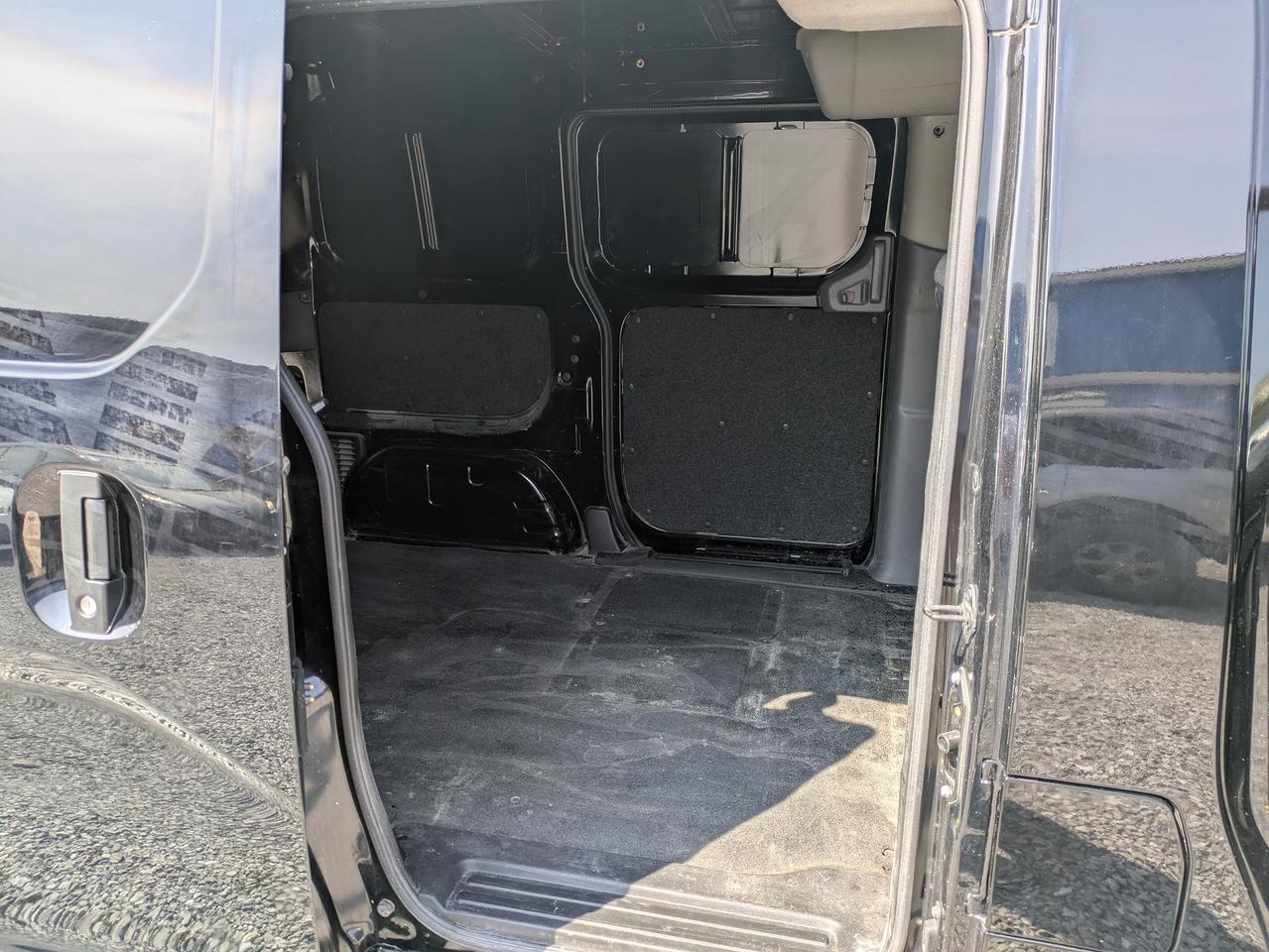 2019 Nissan NV200 S Photo