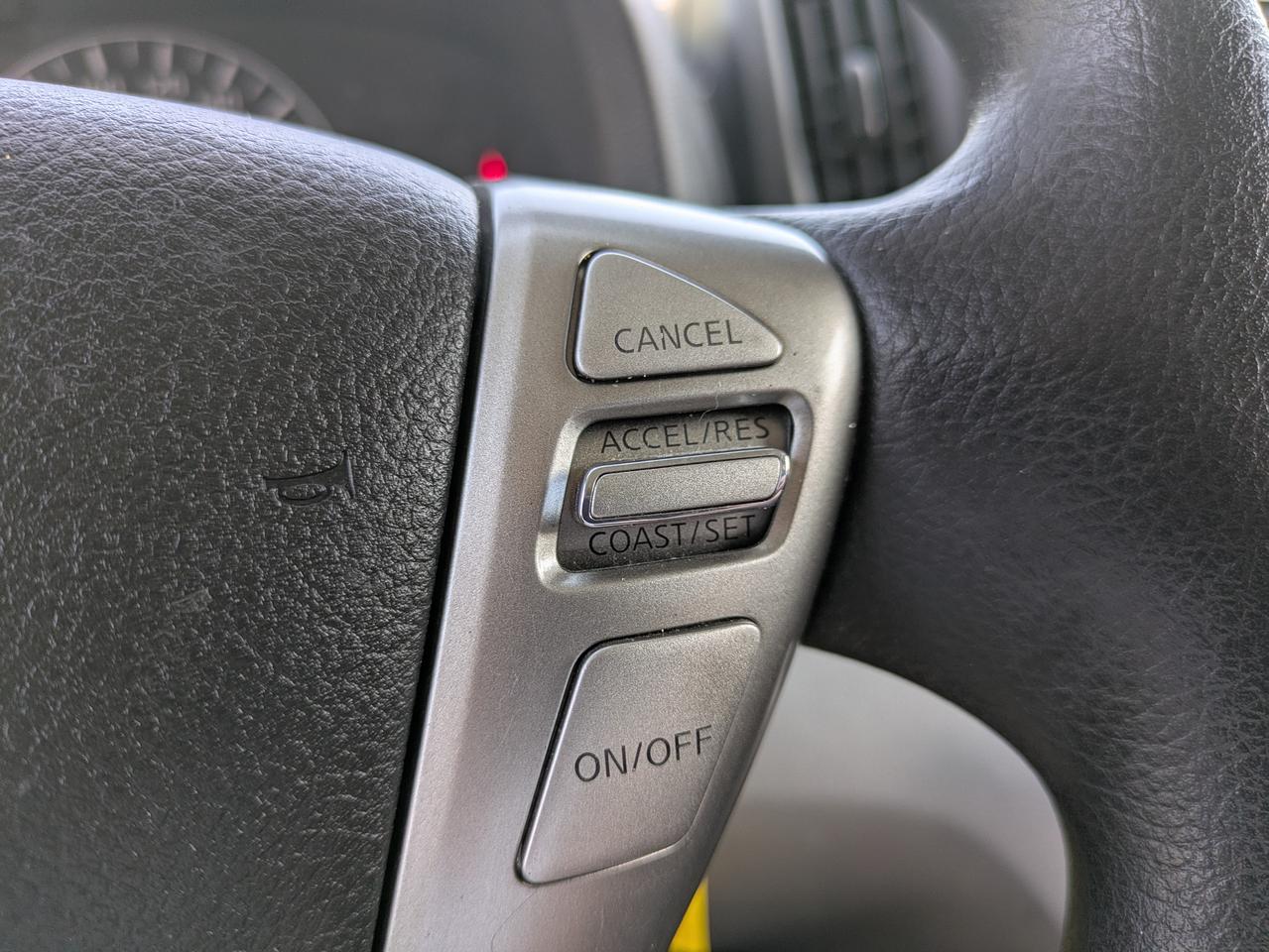 2019 Nissan NV200 S Photo