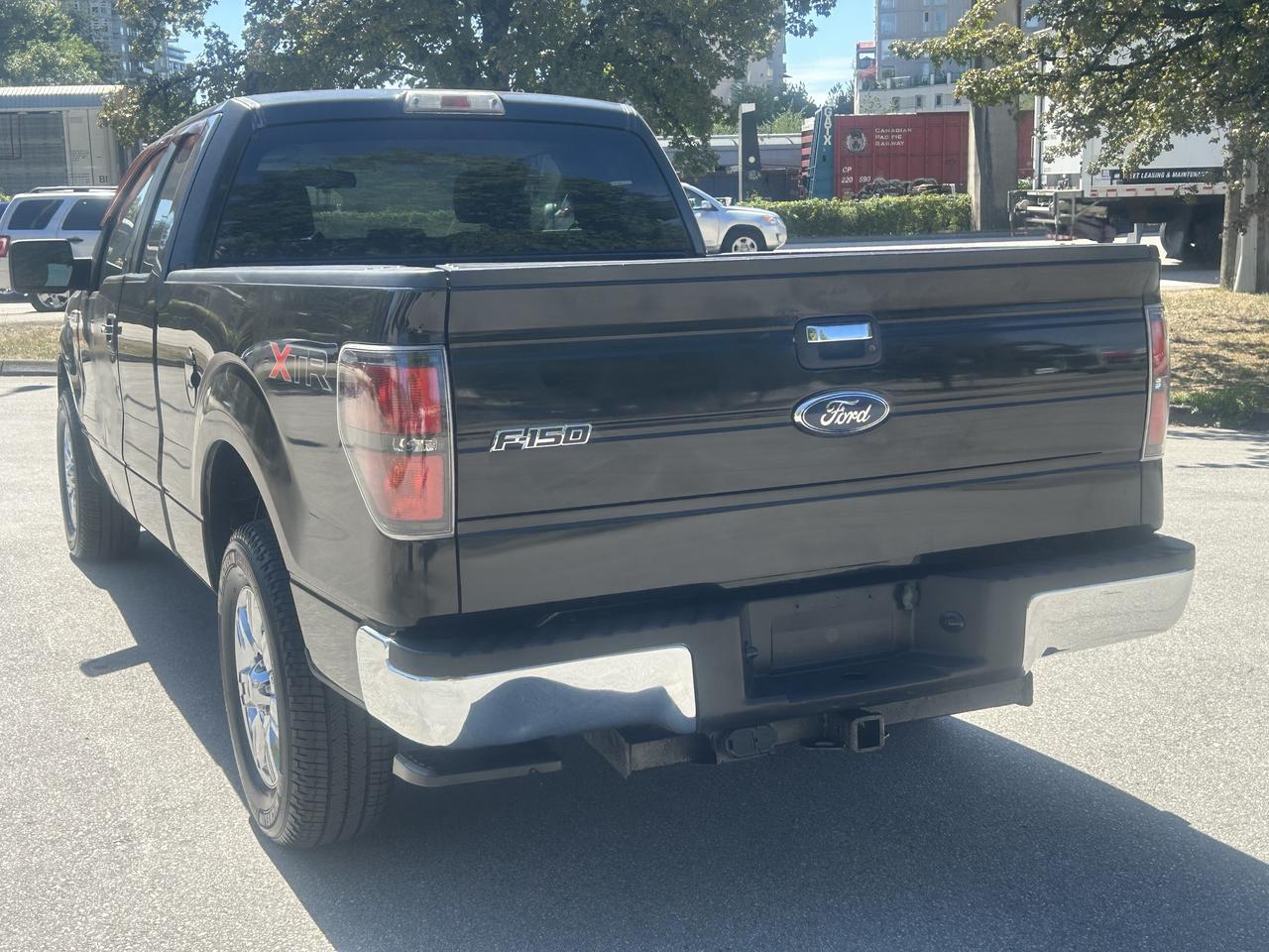 2010 Ford F-150 XL - Photo #3