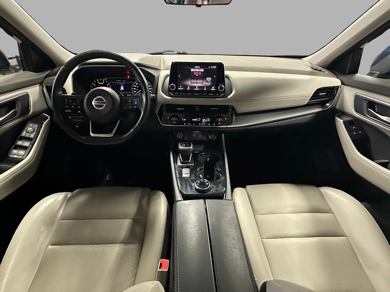 2021 Nissan Rogue SV PREMIUM | CLEAN CARFAX | LEATHER | SUNROOF | Photo