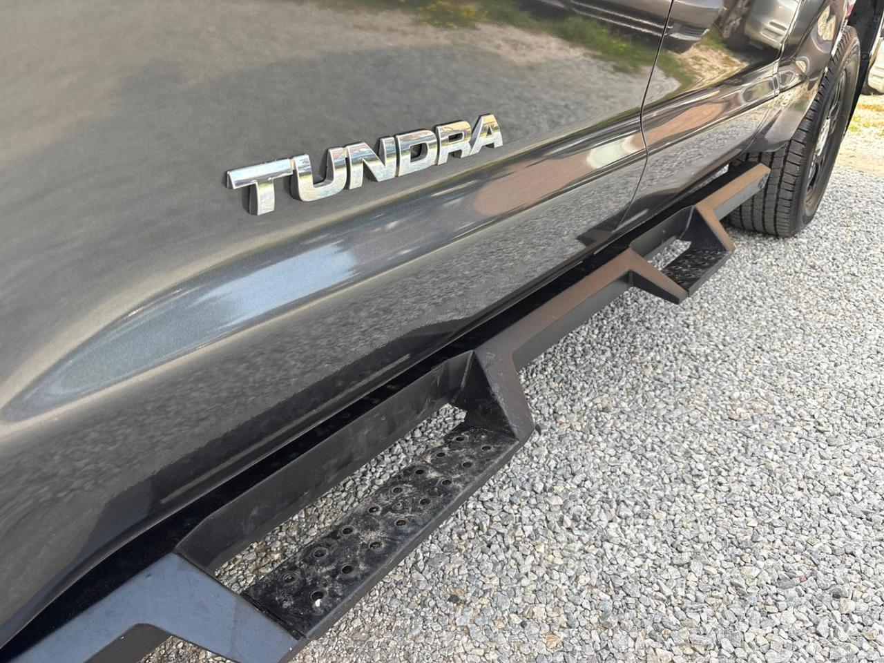 2011 Toyota Tundra 2WD Double Cab 146" 4.6L SR5 Photo