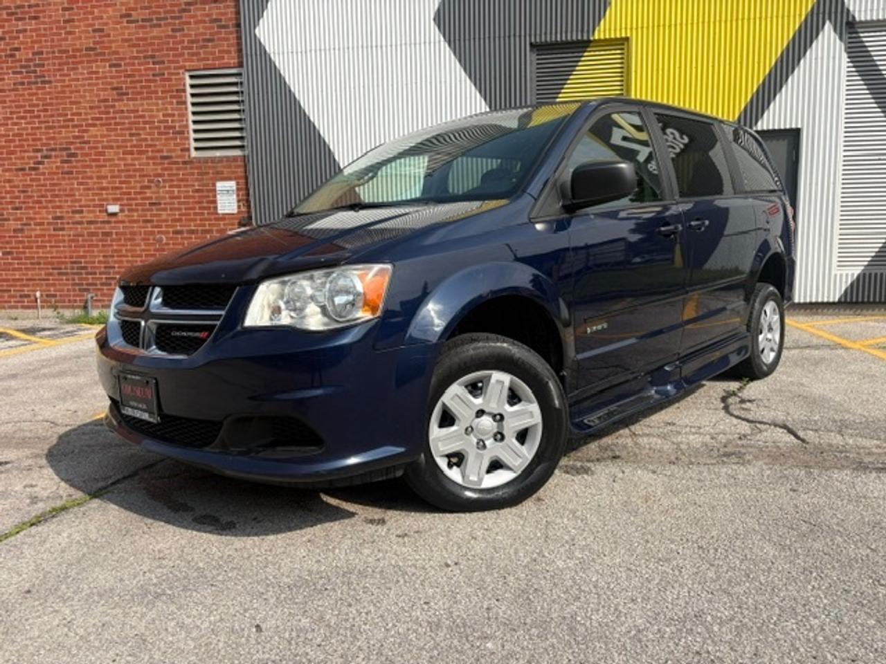 2013 Dodge Grand Caravan SAVARIA WHEEL CHAIR ACCESSIBLE-REAR CAMERA-TV/DVD Photo2