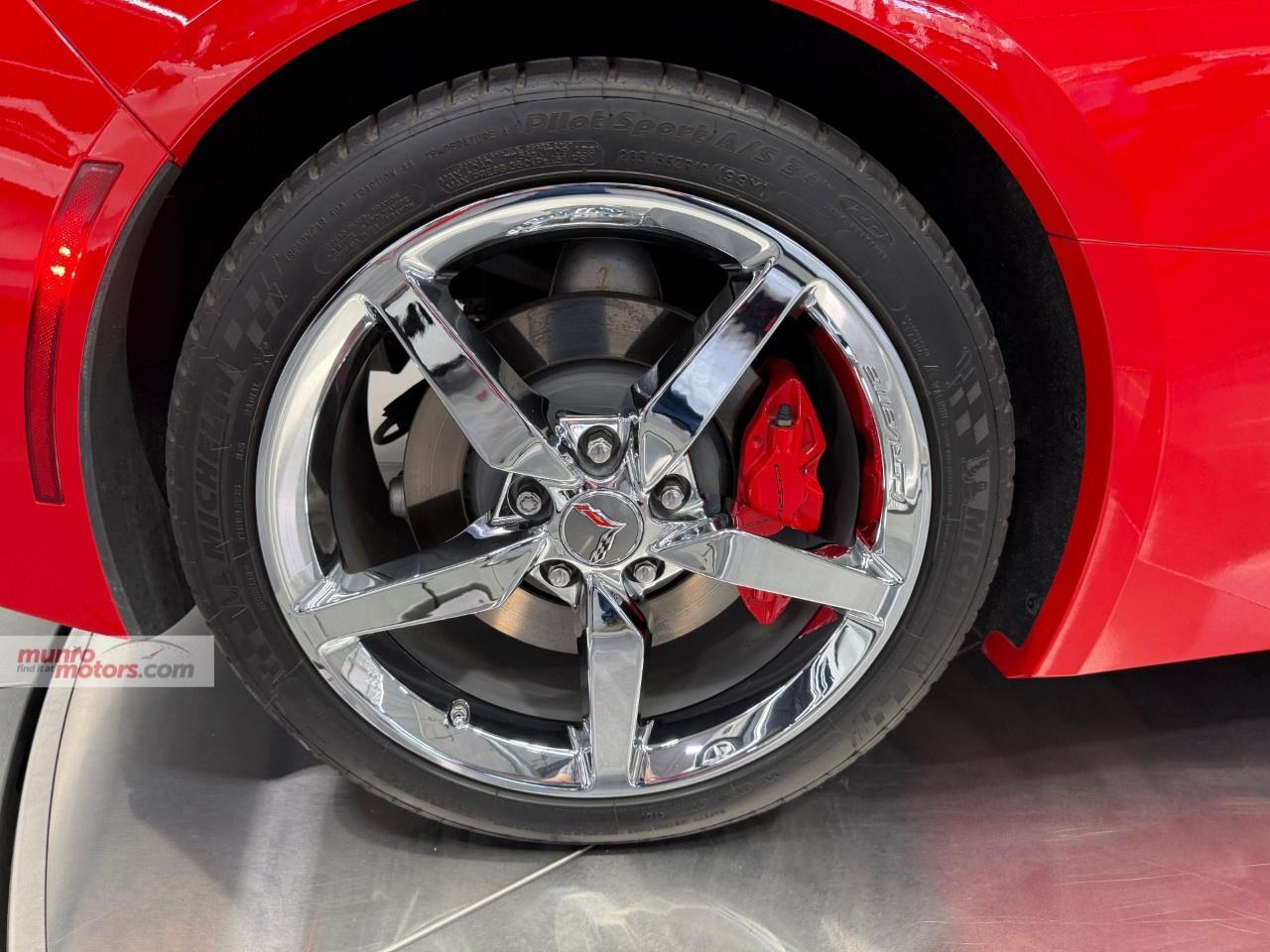 2014 Chevrolet Corvette StingRay 2dr Cpe 1LT Photo