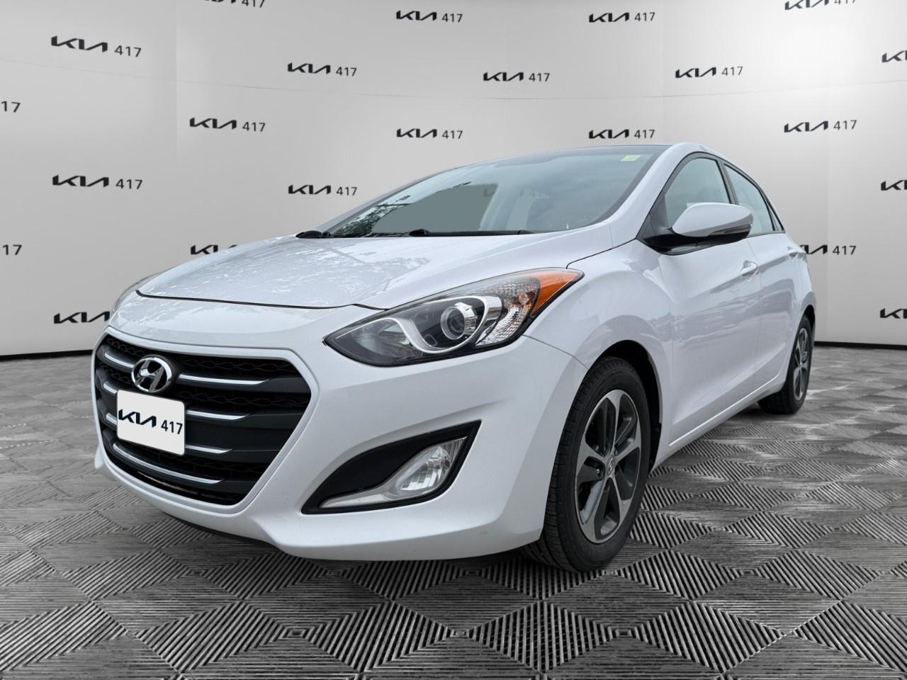 Used 2016 Hyundai Elantra GT 5dr Hb Man Gls for sale in Gloucester, ON