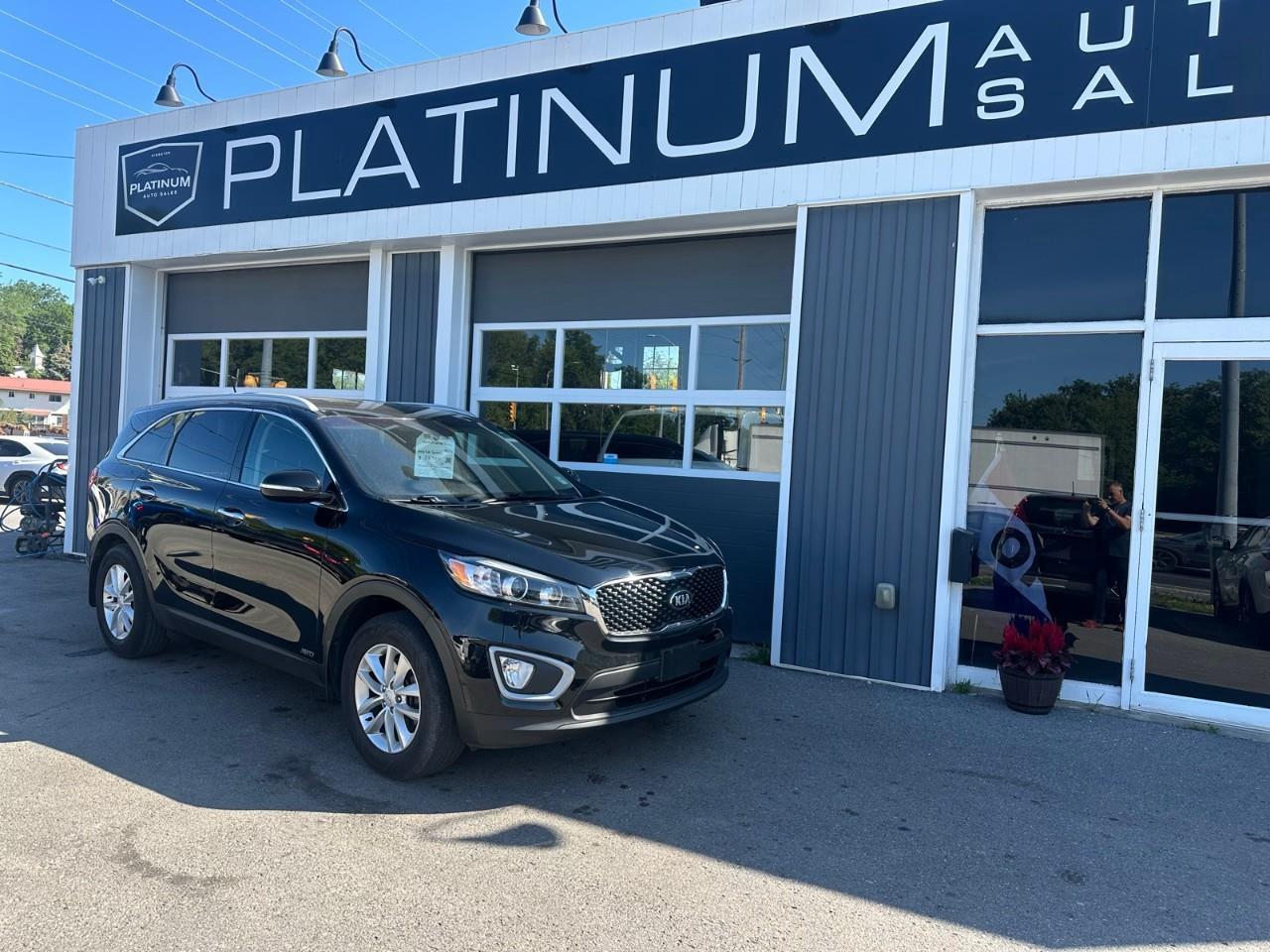 Used 2018 Kia Sorento 2.4L LX for sale in Kingston, ON