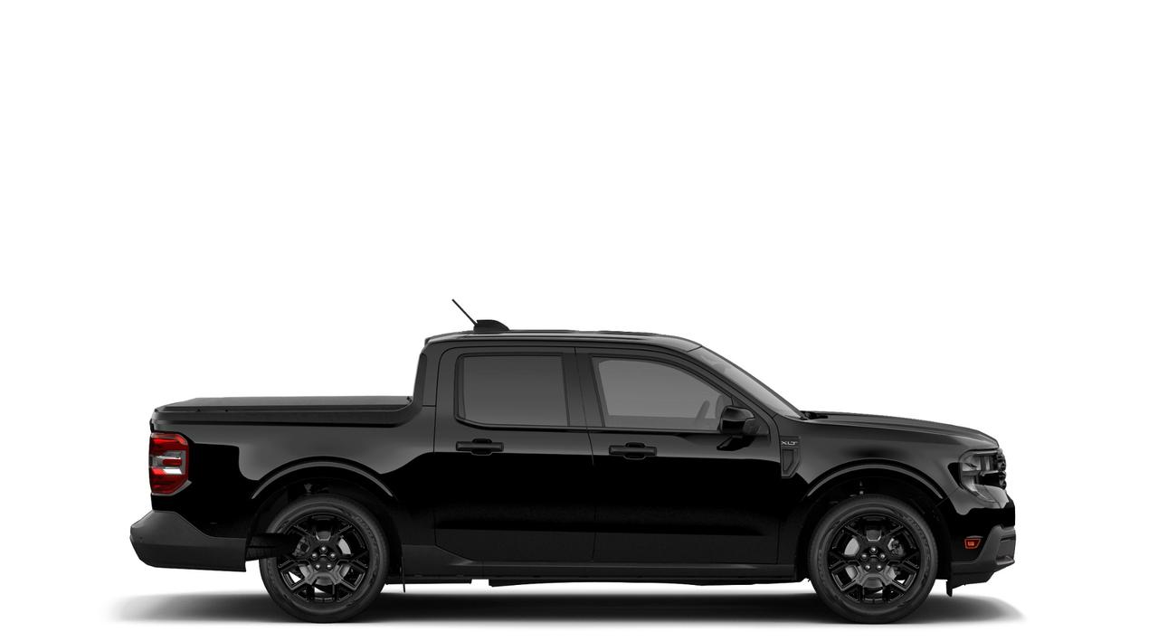 2026 Ford Maverick XLT Photo5