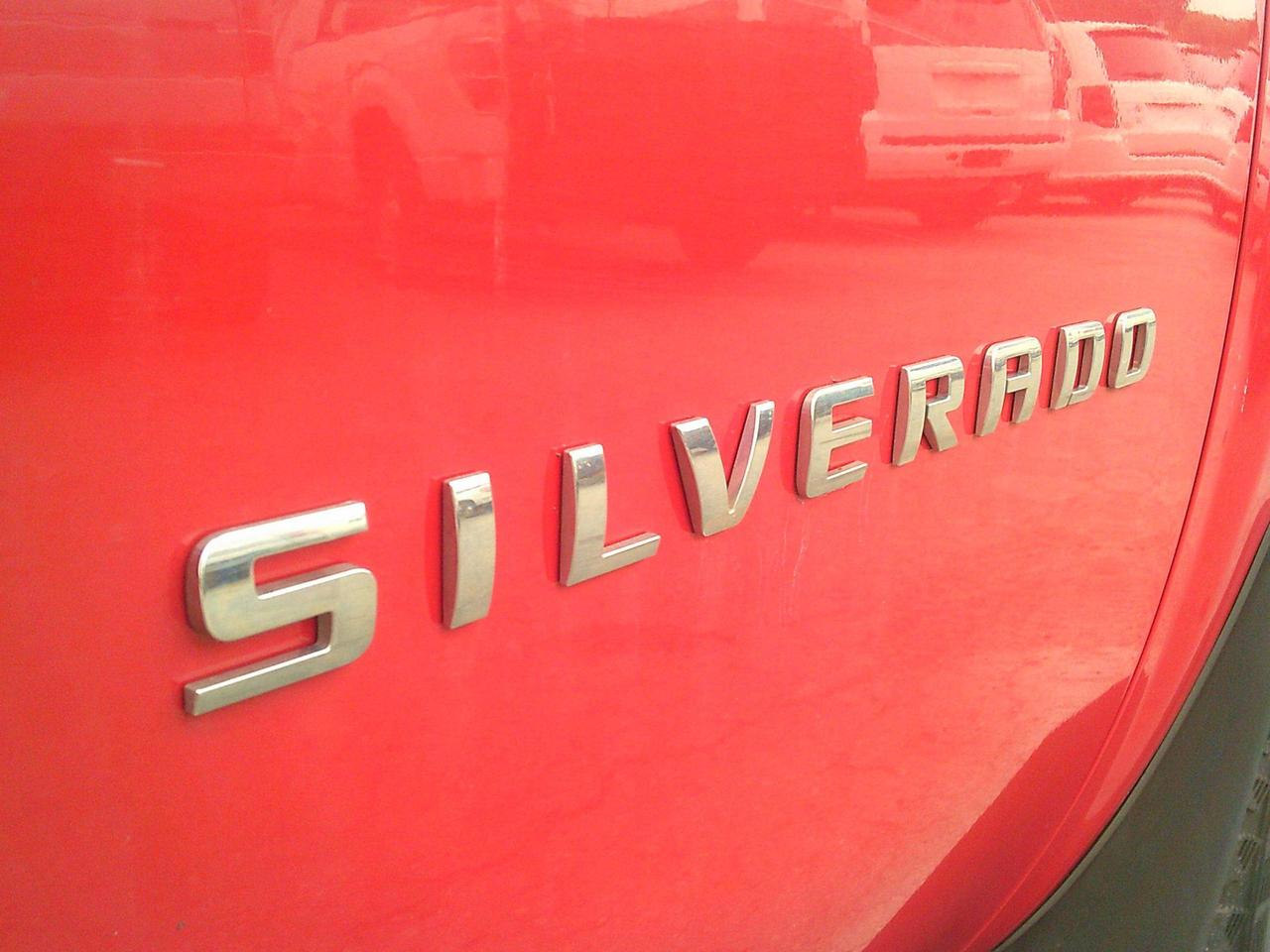 2013 Chevrolet Silverado 1500 2WD Reg Cab 133.0  WT Photo