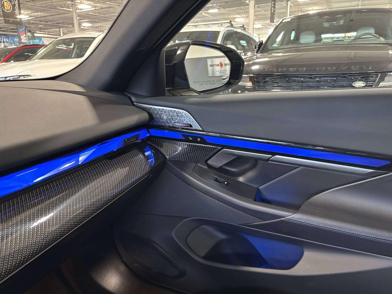 2024 BMW i5 M60 xDrive|ARVIEW|HUD|NAV|CARBON|3DCAM|BOWERSAUDIO Photo
