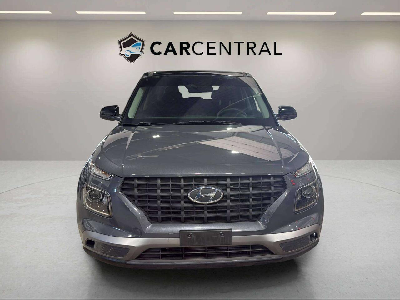 2023 Hyundai Venue ESSENTIAL | CLEAN CARFAX | 1 OWNER | CARPLAY Photo