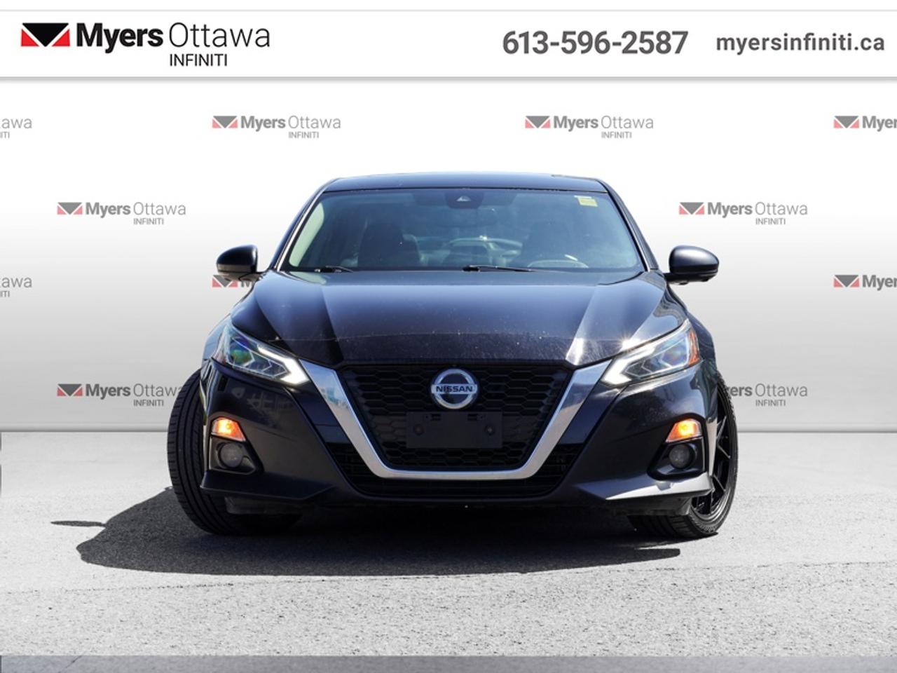 2019 Nissan Altima Platinum  Sunroof, AWD, ON. Safety Inc. Photo