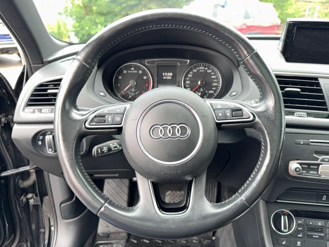 2018 Audi Q3 PROGRESSIV AWD - LEATHER - ROOF - LOADED Photo