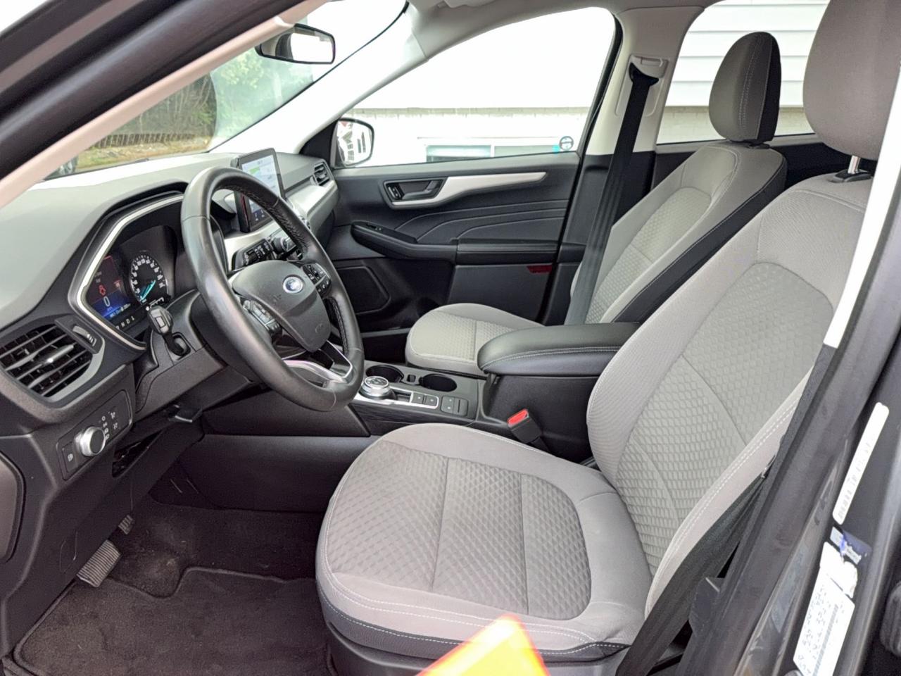 2022 Ford Escape SE PLUG-IN HYBRID - PWR GROUP - FUEL MISER - ALLOY Photo
