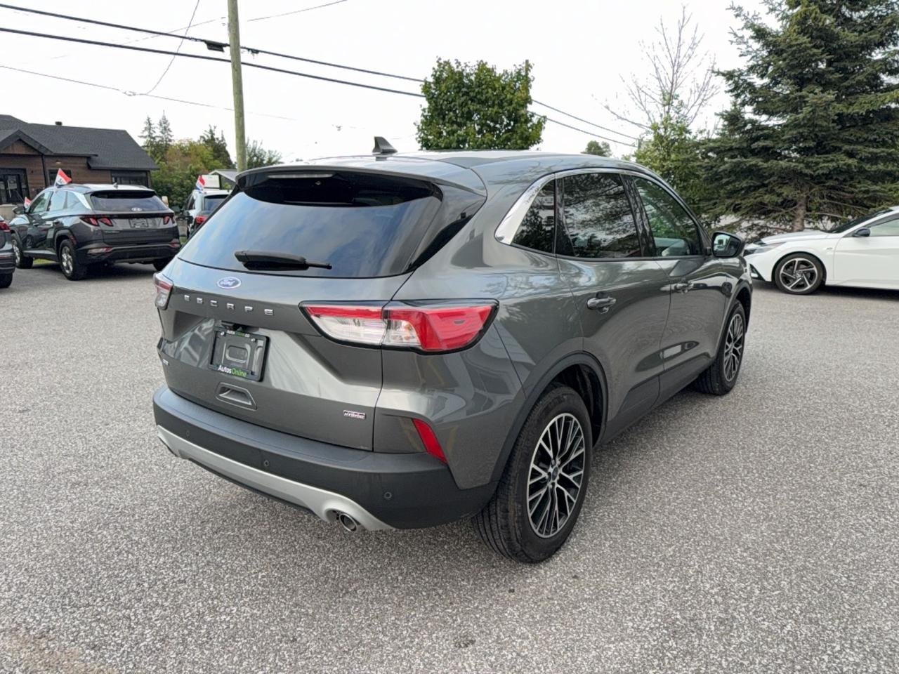 2022 Ford Escape SE PLUG-IN HYBRID - PWR GROUP - FUEL MISER - ALLOY Photo4