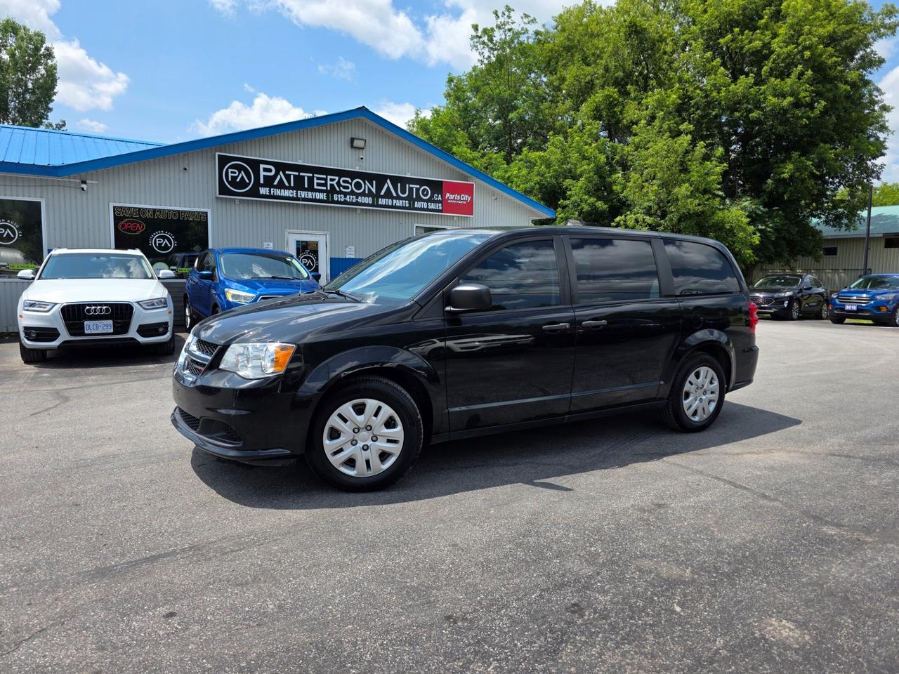 2018 Dodge Grand Caravan SE - Photo #1