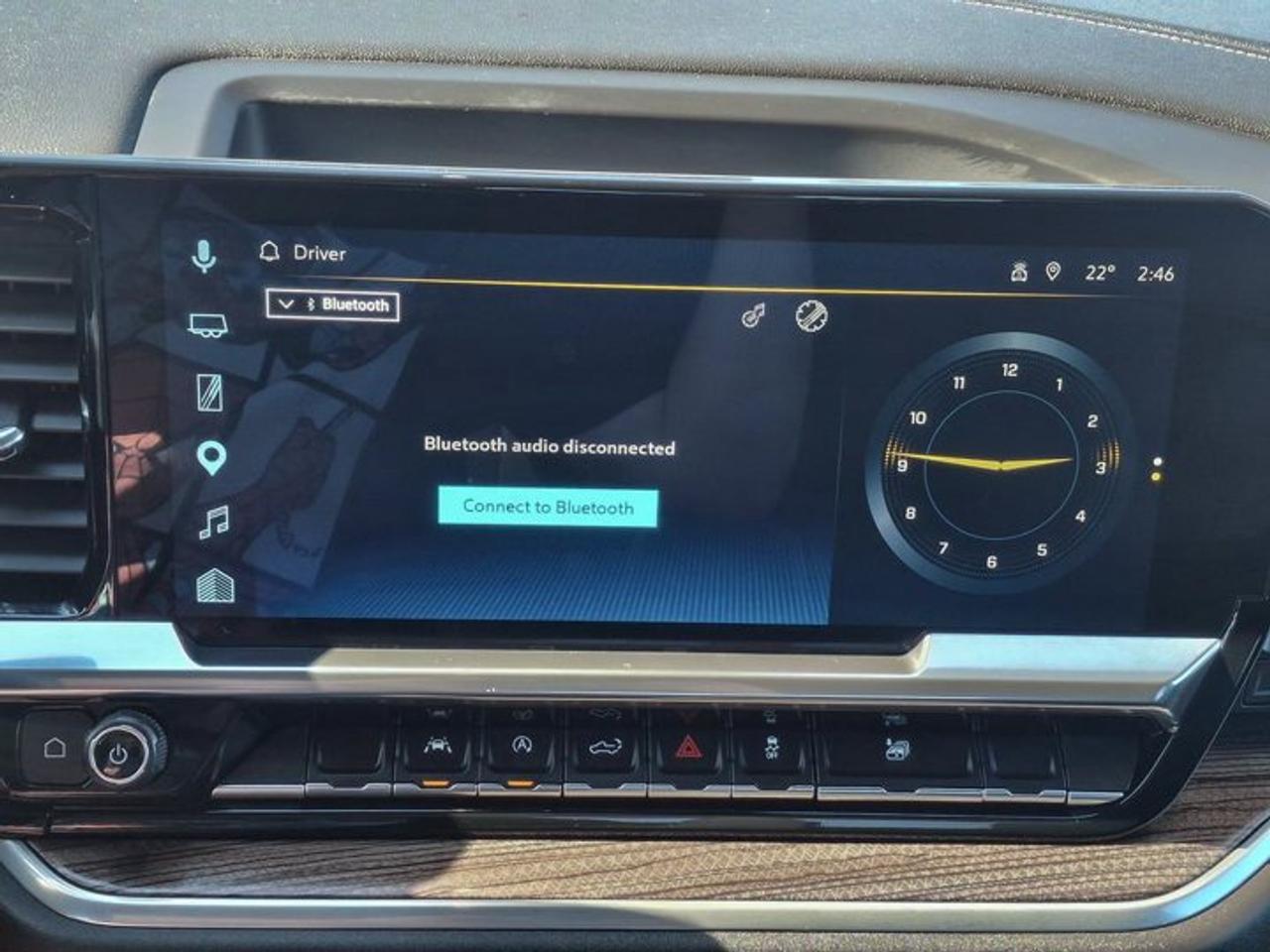 2026 Chevrolet Silverado 1500 LT Crew 4X4 | Heated Wheel + Seats | Power Seat | CarPlay + Android | Rear Cam | Alloy Wheels & More Photo