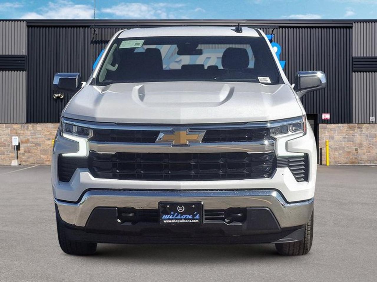 2026 Chevrolet Silverado 1500 LT Crew 4X4 | Heated Wheel + Seats | Power Seat | CarPlay + Android | Rear Cam | Alloy Wheels & More Photo