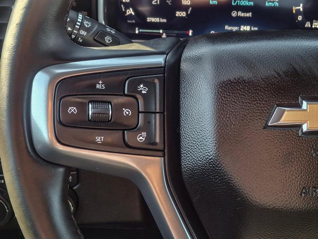 2026 Chevrolet Silverado 1500 LT Crew 4X4 | Heated Wheel + Seats | Power Seat | CarPlay + Android | Rear Cam | Alloy Wheels & More Photo