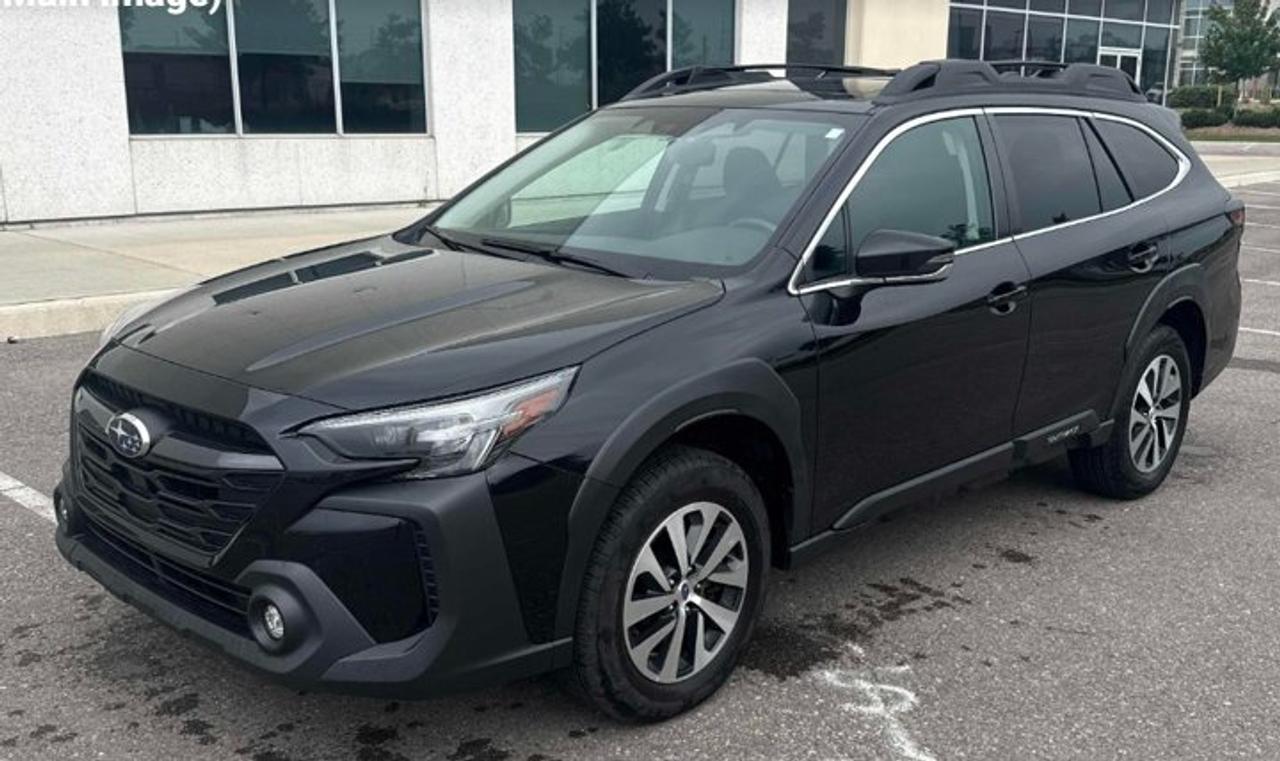 2023 Subaru Outback Touring AWD | Sunroof | Power Seat | Heated Wheel + Seats | Adaptive Cruise | Rear Camera and More ! Photo