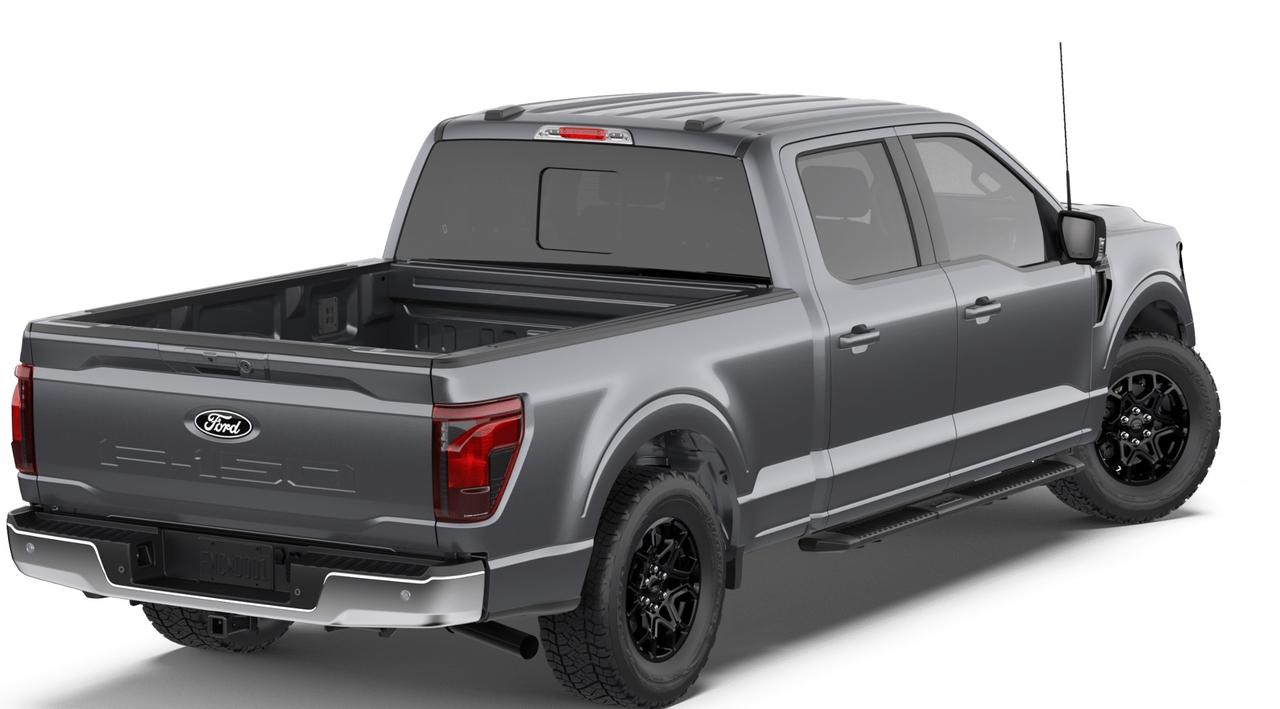 2026 Ford F-150 XLT 4WD SuperCrew 6.5' Box Photo2