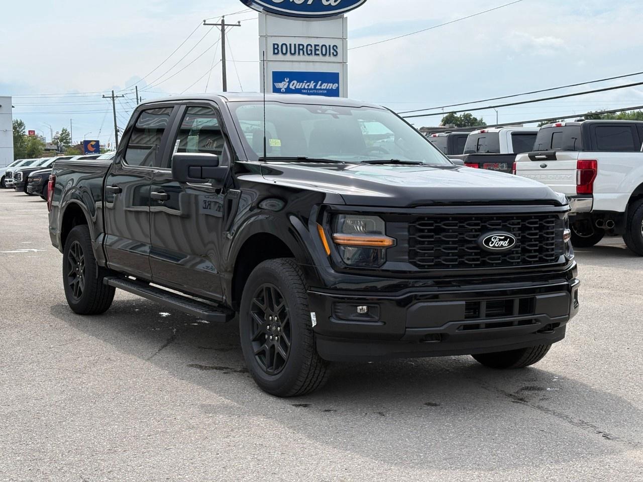 2026 Ford F-150 STX 4WD SuperCrew 5.5' Box Photo4