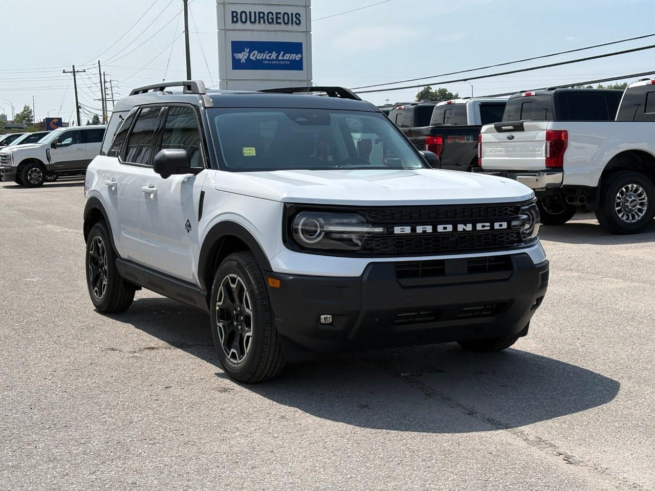 2026 Ford Bronco Sport Outer Banks 4x4 Photo