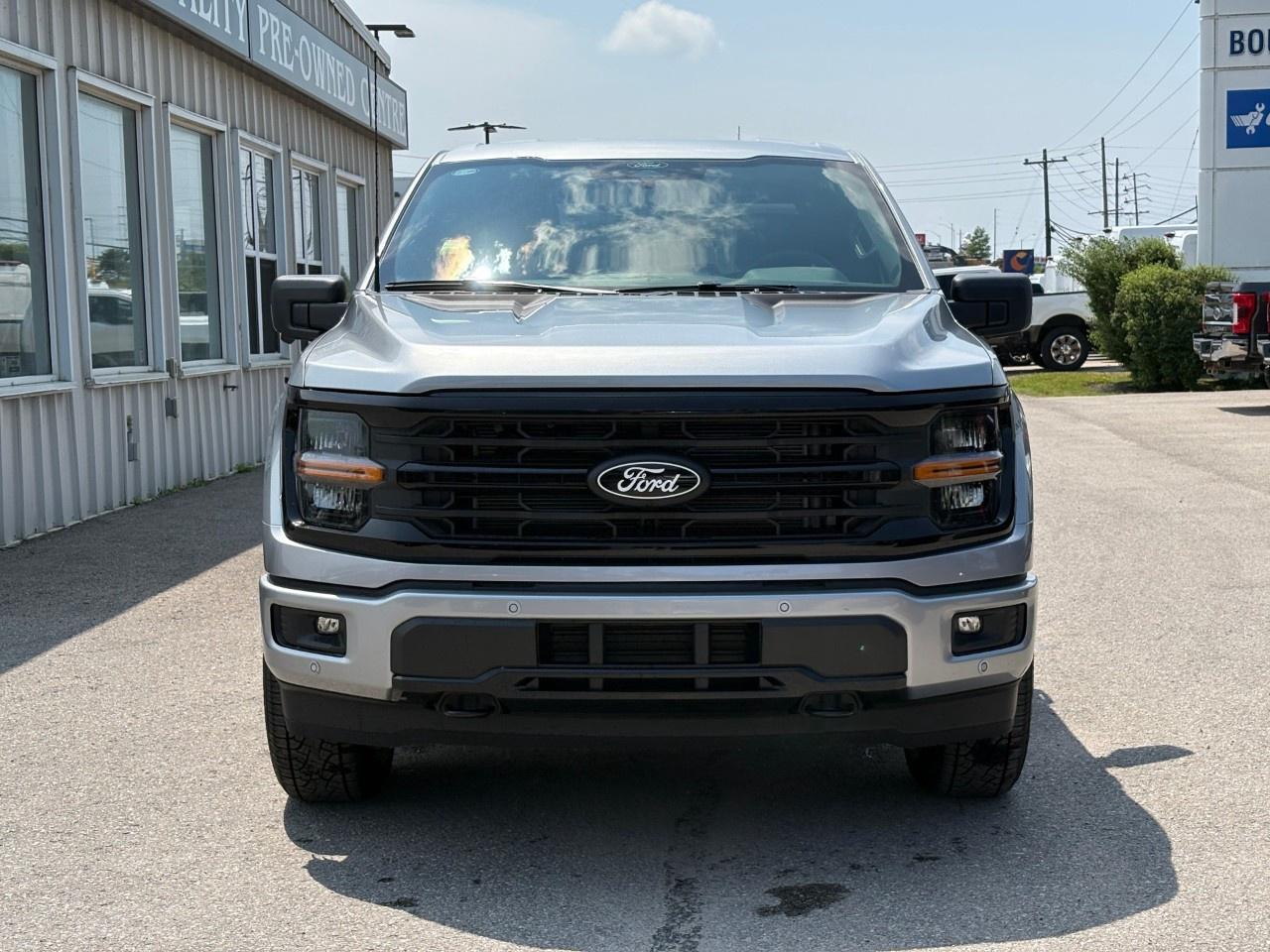 2026 Ford F-150 XLT 4WD SuperCrew 5.5' Box Photo3