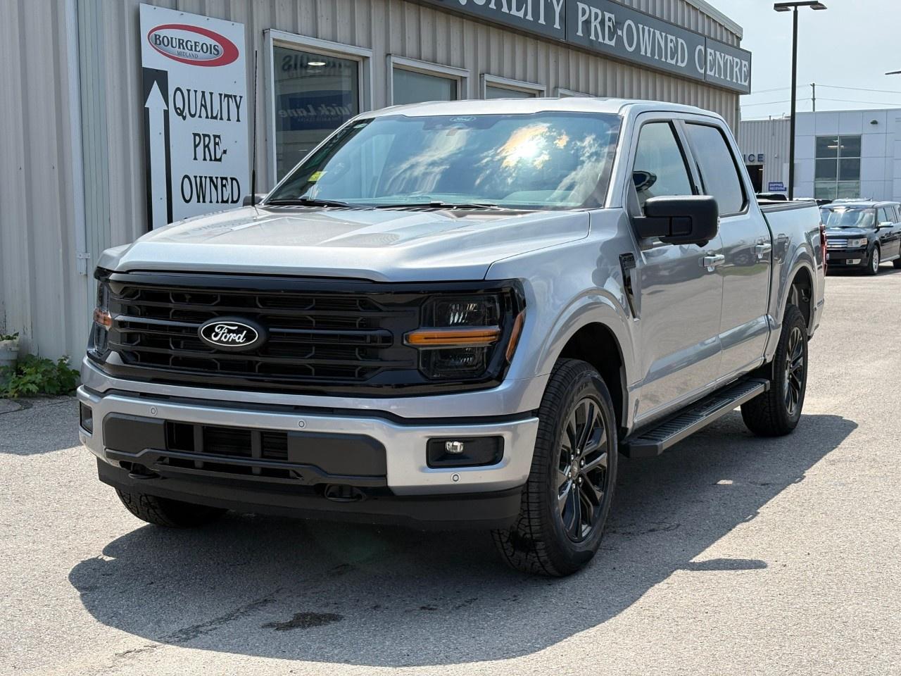 2026 Ford F-150 XLT 4WD SuperCrew 5.5' Box Photo2